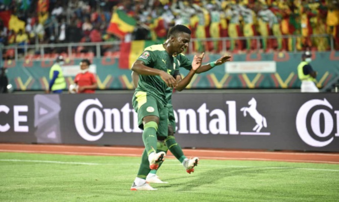 Cameroun 2021: Bamba Dieng, son 1er but en CAN, une célébration qui rappelle feu Pape Bouba Diop