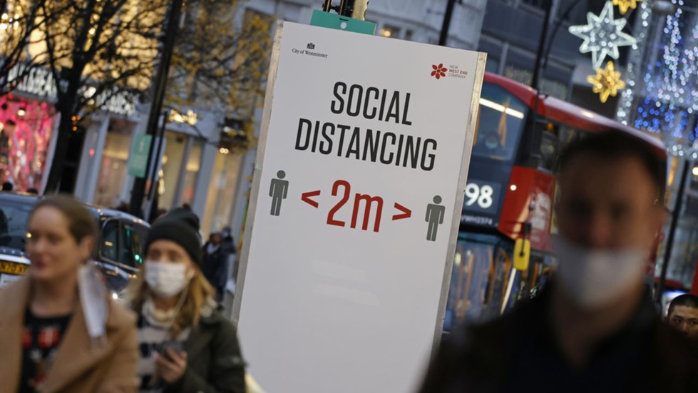 Covid-19 : l’Angleterre abandonne presque toutes ses restrictions sanitaires