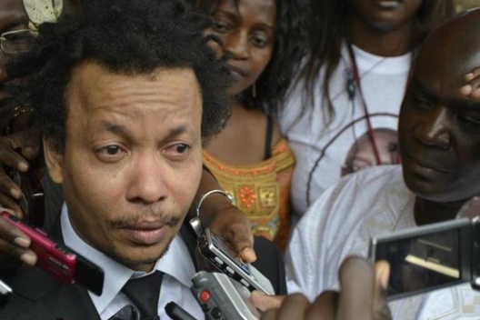 Clash au Palais : Quand Jules fait disjoncter Racine Talla