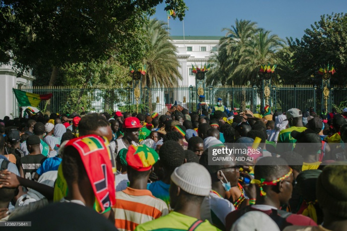  Photos / Après leur arrivée, les "Lions" en direction du Palais