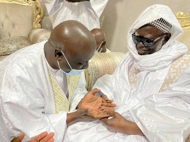 Serigne Mountakha À Idrissa Seck « Yangui Si Yoon Wi... »