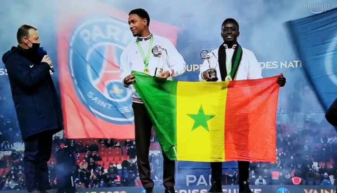 Vainqueurs de la CAN: Abdou Diallo et Idrissa Gana Guèye, fêtés par Paris (photos et vidéo)