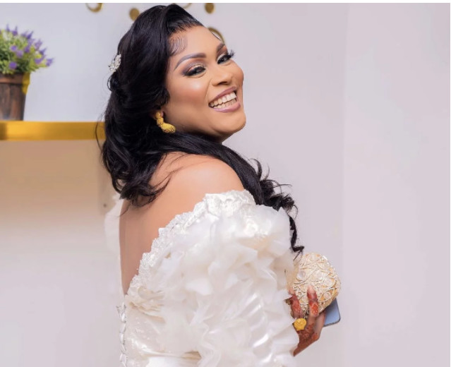Al Khayri: Alice de la serie Wiri Wiri, s'affiche toute joyeuse le jour de son mariage (Photos)