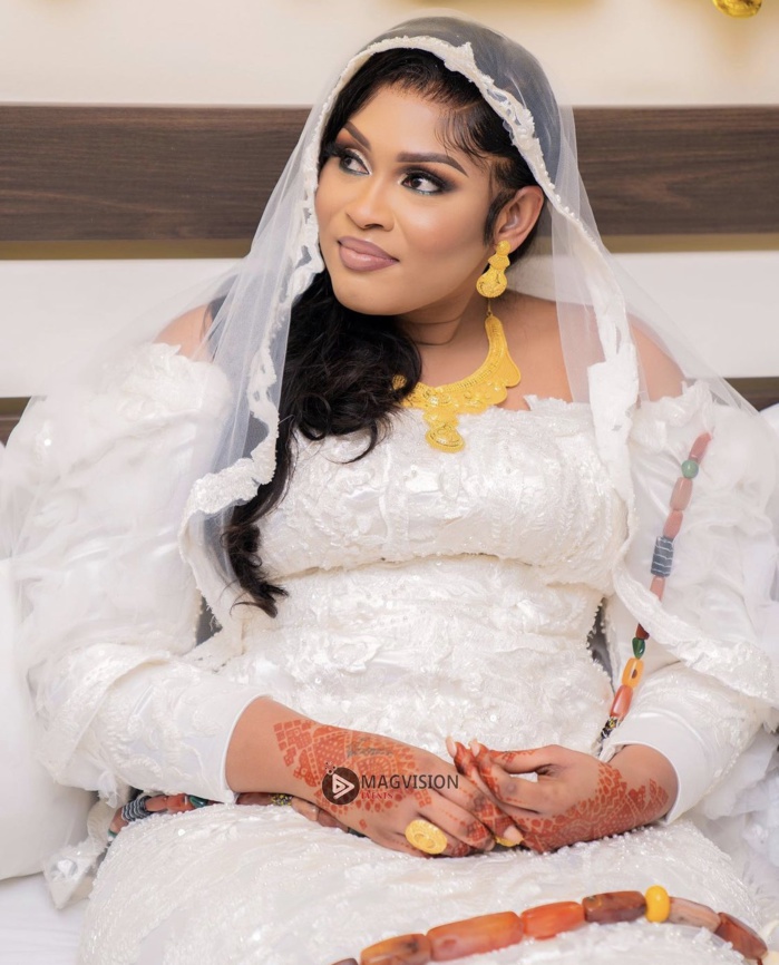 Al Khayri: Alice de la serie Wiri Wiri, s'affiche toute joyeuse le jour de son mariage (Photos)