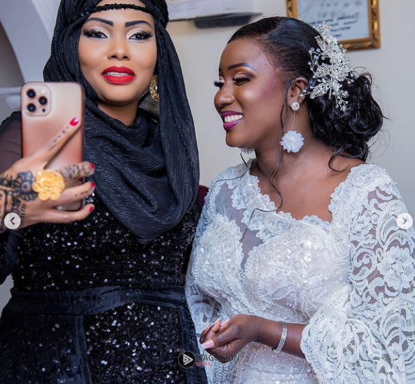 Carnet blanc: Maïmouna Guèye de la Tfm devient Madame Diop (Photos)