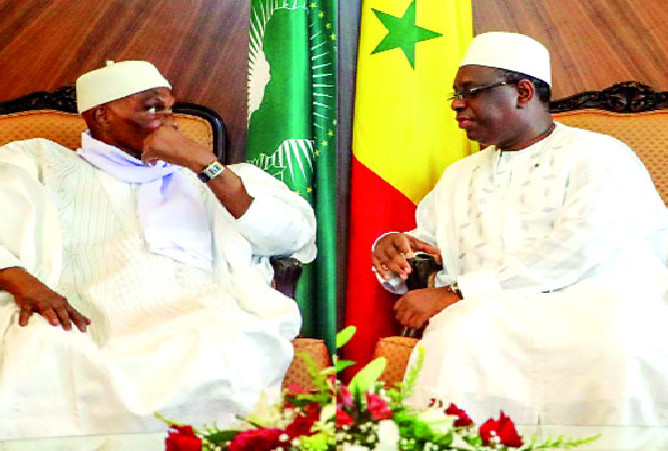 Calculs politiques : Le rapprochement Macky-Wade vus par des analystes Calculs politiques : Le rapprochement Macky-Wade vus par des analystes