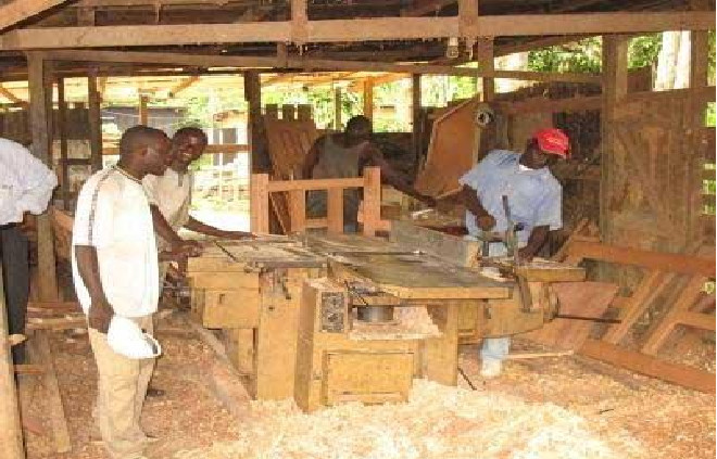 Secteur de l’artisanat: Les menuisiers de la Petite Côte égrènent leurs préoccupations