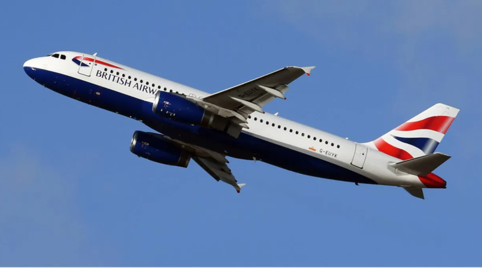 EN DIRECT - Ukraine : la Russie ferme son espace aérien aux avions britanniques