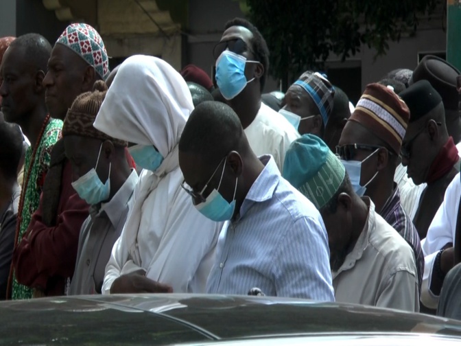 Prière mortuaire: Une foule immense pour accompagner El Hadji Malick Sy Souris à sa dernière demeure (Images)