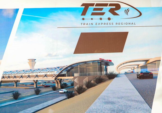 Lancement samedi du tronçon Diamniadio-AIBD du TER : le discours de bienvenue de Mamadou Ndione Maire de Diass Lancement samedi du tronçon Diamniadio-AIBD du TER : le discours de bienvenue de Mamadou Ndione Maire de Diass