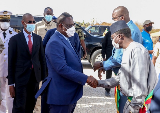 Lancement samedi du tronçon Diamniadio-AIBD du TER : le discours de bienvenue de Mamadou Ndione Maire de Diass Lancement samedi du tronçon Diamniadio-AIBD du TER : le discours de bienvenue de Mamadou Ndione Maire de Diass