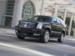 Parc automobile de la Présidence : Macky Sall obtient une Cadillac toute neuve commandée par Wade