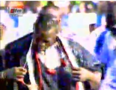 Regardez le bakk de Modou Lô