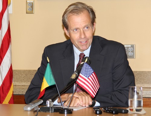 Déclaration de l’Ambassadeur Lewis Lukens - Visite du Président Obama au Sénégal