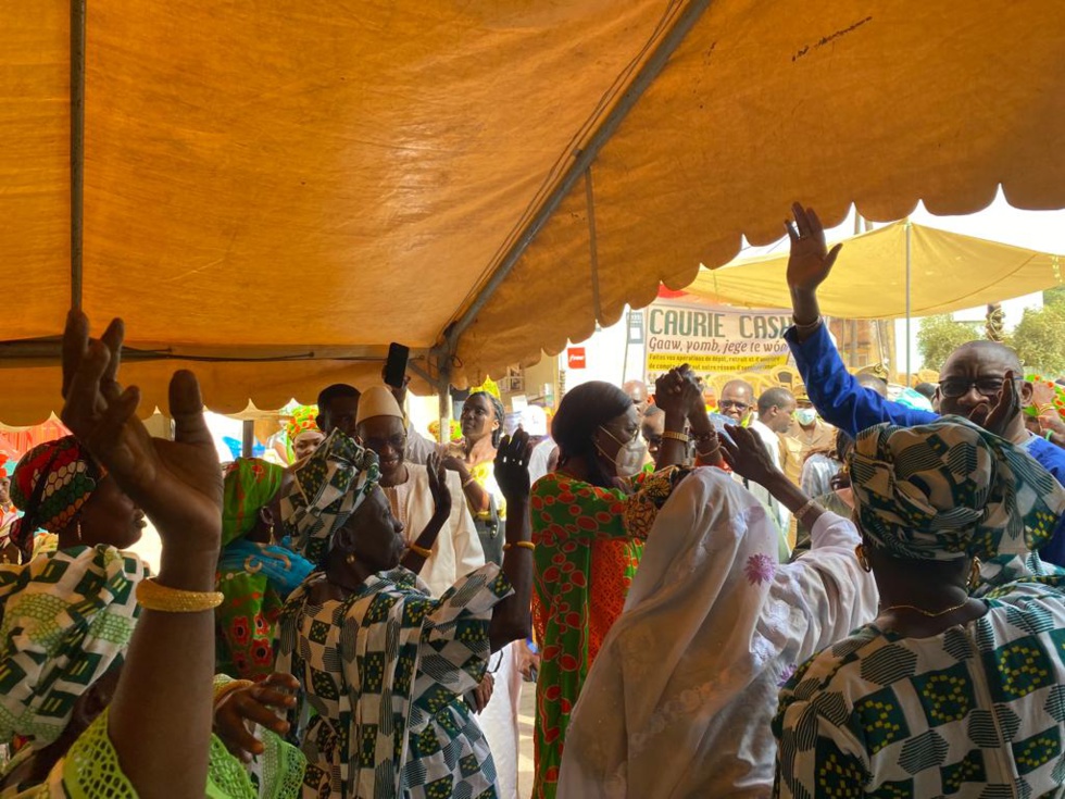 Célébration du 08 mars 2022 : Zahra Iyane Thiam inaugure l’agence de micro-finance CAURIE à Kolda (IMAGES + VIDEO)