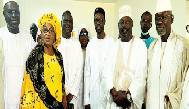 Dossiers politico-judiciaires: Yewwi askan wi interpelle Serigne Babacar Sy Abdou Dossiers politico-judiciaires: Yewwi askan wi interpelle Serigne Babacar Sy Abdou