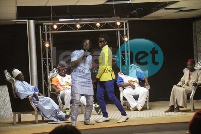 Les images du dernier face-à-face Eumeu Sène-Modou Lô