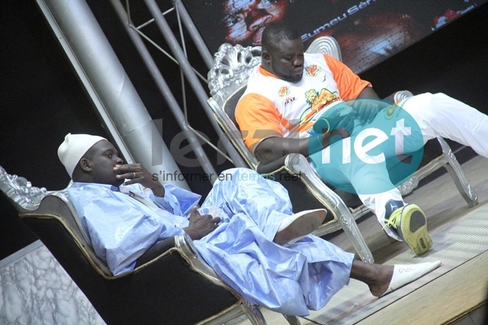 Les images du dernier face-à-face Eumeu Sène-Modou Lô