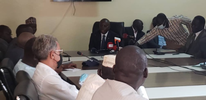 Courses hippiques: Le Ministre des Sports installe le Comité National de Gestion