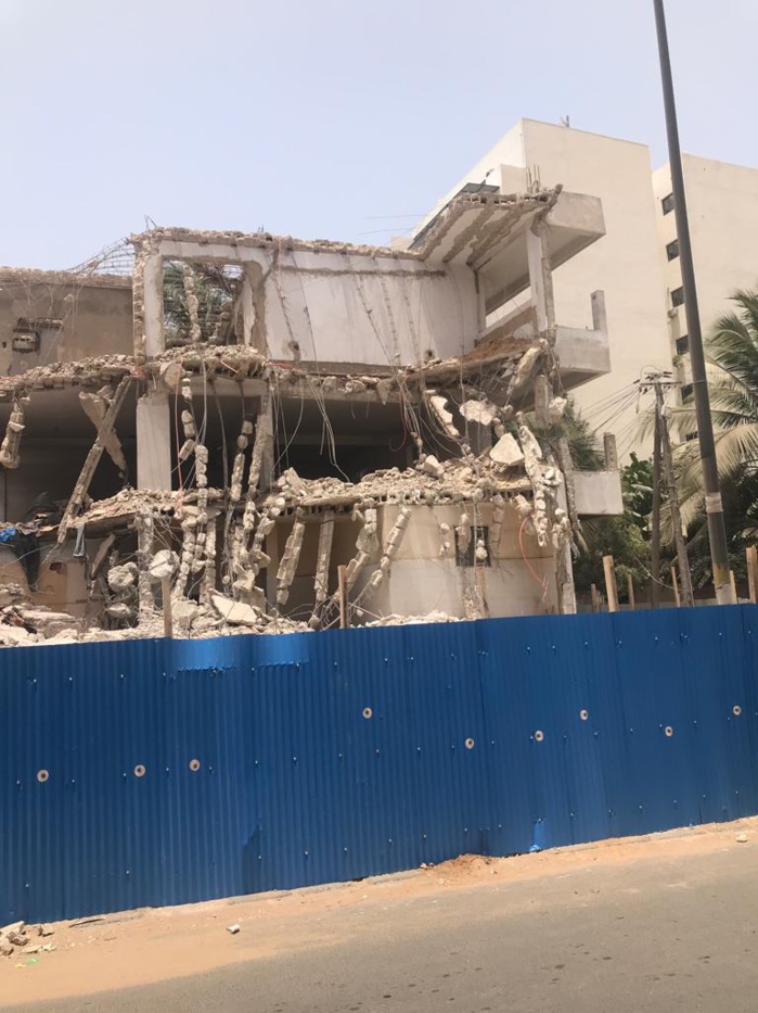 La pâtisserie Les Ambassades, 42 ans, rasée: Ce qui oppose Jamal Omaïs et la famille de Djily Mbaye La pâtisserie Les Ambassades, 42 ans, rasée: Ce qui oppose Jamal Omaïs et la famille de Djily Mbaye