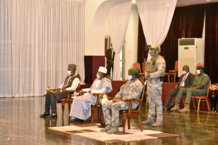 Les marcheurs panafricains, qui ont parcouru la distance Dakar-Bamako ont été reçu par  le Colonel Assimi GOÏTA, Chef de l’État ce jeudi