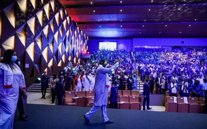 Cérémonie lancement Semaine nationale de la Jeunesse: Macky Sall envoie un message fort aux jeunes Cérémonie lancement Semaine nationale de la Jeunesse: Macky Sall envoie un message fort aux jeunes