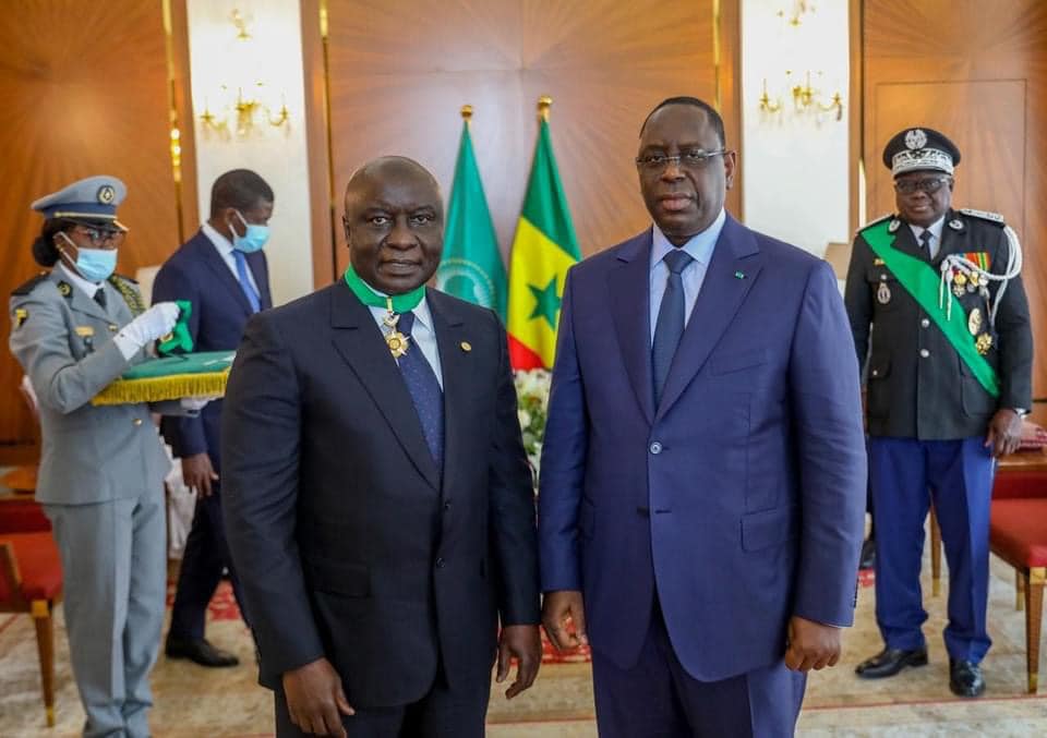 Célébration de notre indépendance, le Président Macky SALL a honoré des présidents d'institutions