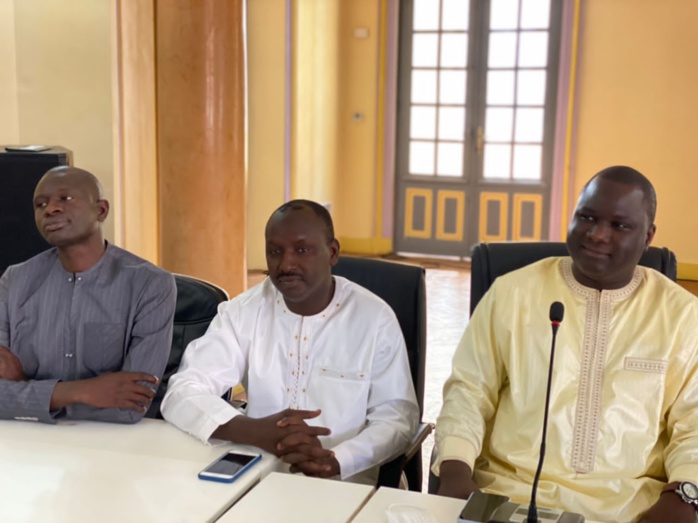 Mairie de Dakar : formation des maires et PCD de YAW pour une gestion propre et transparente des collectivités Mairie de Dakar : formation des maires et PCD de YAW pour une gestion propre et transparente des collectivités