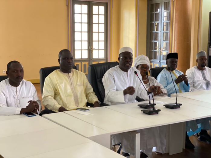 Mairie de Dakar : formation des maires et PCD de YAW pour une gestion propre et transparente des collectivités Mairie de Dakar : formation des maires et PCD de YAW pour une gestion propre et transparente des collectivités