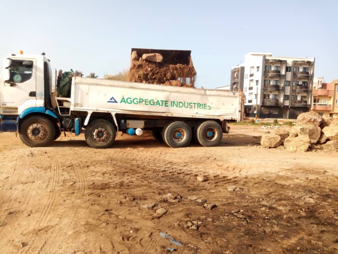 Occupation illicite : Arrestation des fossoyeurs du marigot de Mbao par la DSCOS Occupation illicite : Arrestation des fossoyeurs du marigot de Mbao par la DSCOS