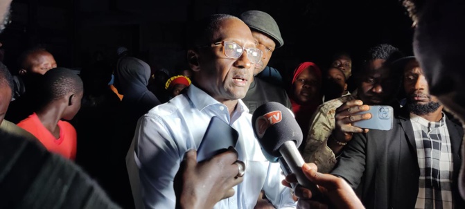 Abdoul Aziz Guèye, le Maire de Ouakam, rejoint le président de la République, M. Macky Sall
