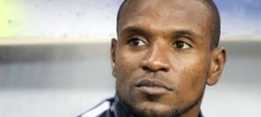 Foot : Eric Abidal hospitalisé à Monaco