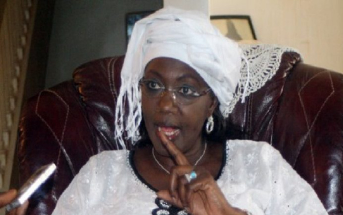 Diourbel- Assemblée Générale Extraordinaire de BBY : La famille d’Aminata Tall exige son retour aux affaires Diourbel- Assemblée Générale Extraordinaire de BBY : La famille d’Aminata Tall exige son retour aux affaires