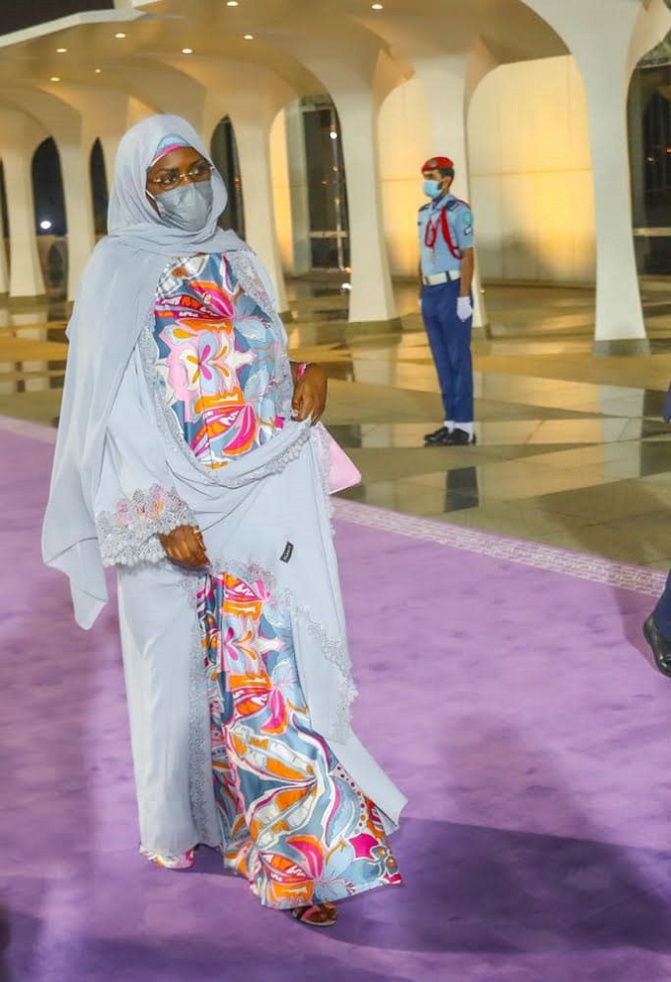 Le Président Macky Sall à Jeddah pour une visite d’amitié et de travail: il a été reçu par le Prince Mohammed Bin Salman Le Président Macky Sall à Jeddah pour une visite d’amitié et de travail: il a été reçu par le Prince Mohammed Bin Salman