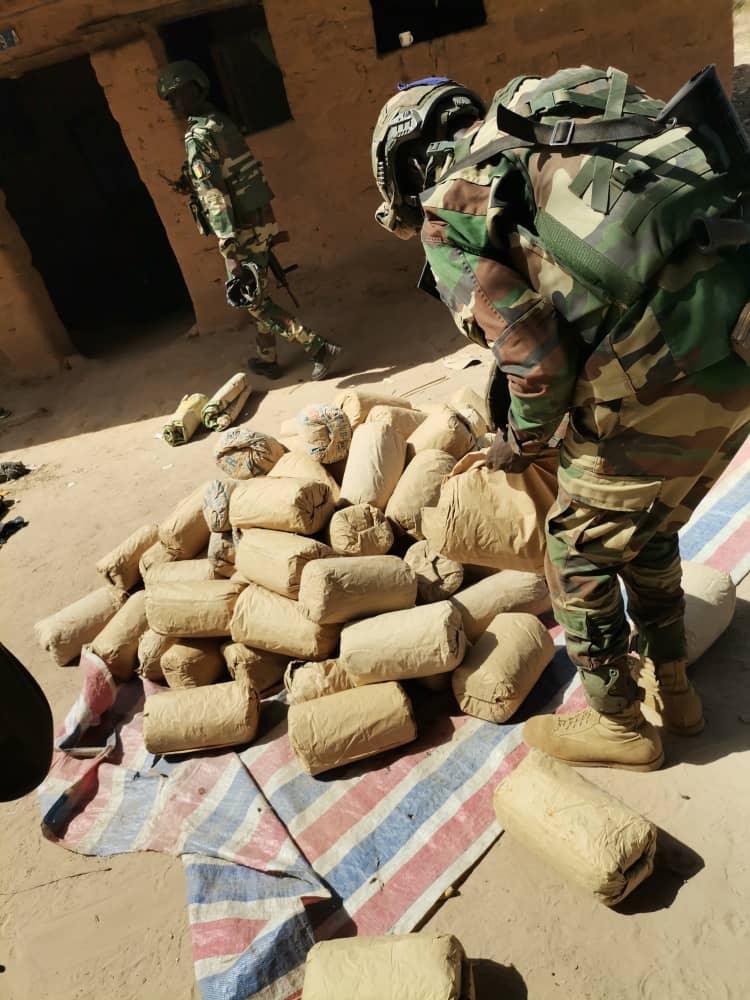 Djoundji, Elol, Guinea Djadioubé, Massaran: ces villages cartels démantelés par l'Armée, incroyables découvertes Djoundji, Elol, Guinea Djadioubé, Massaran: ces villages cartels démantelés par l'Armée, incroyables découvertes