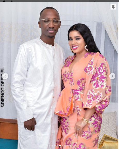 Korité chez Racky: Belle complicité entre l'actrice et des membres de sa famille (Photos) Korité chez Racky: Belle complicité entre l'actrice et des membres de sa famille (Photos)