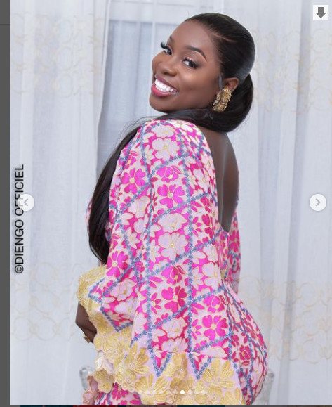 Korité chez Racky: Belle complicité entre l'actrice et des membres de sa famille (Photos) Korité chez Racky: Belle complicité entre l'actrice et des membres de sa famille (Photos)