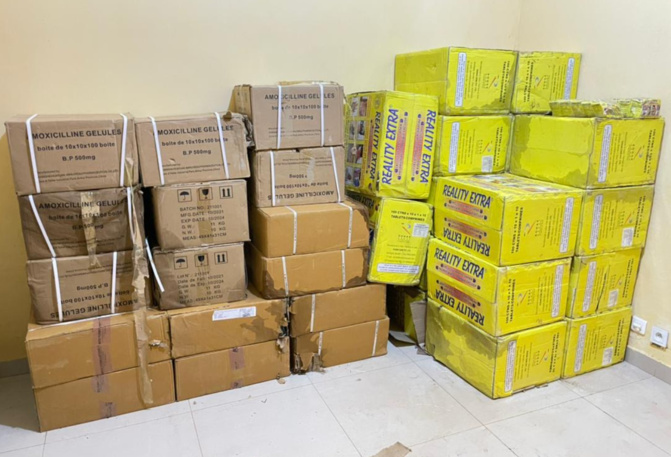 Opération "Bouclage" : la Douane saisit des produits prohibés d’une contrevaleur de 266 millions CFA à  Mbour et à Keur-Ayip