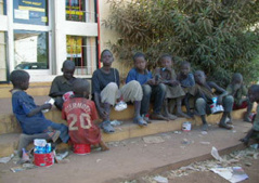 Mendicité des enfants: Human Rights Watch accable le Sénégal