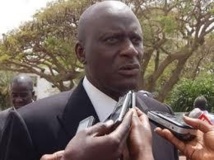 Macky Sall "Nguimb" Benoît Sambou à Ziguinchor: "Tous derrière lui pour les locales"