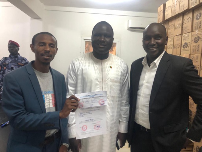 Législatives juillet 2022 : YAW a déposé 55 327 fiches de parrainage, le maximum autorisé, ce jeudi Législatives juillet 2022 : YAW a déposé 55 327 fiches de parrainage, le maximum autorisé, ce jeudi