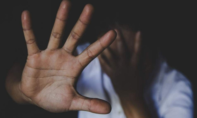Viol collectif et actes contre nature : Une adolescente de 14 ans, séquestrée et violée par un homme et sa copine