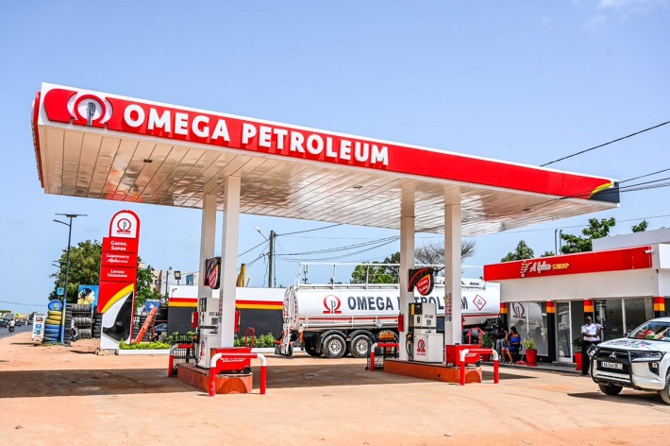 Ziguinchor : Le maire Ousmane Sonko à l'inauguration de la station-service Omega Petroleum, située au centre-ville