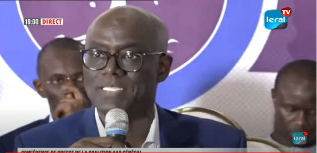 Thierno Alassane Sall, Aar Sénégal : « Si un pandore de loi est appliqué, Benno et Yaw ne vont pas participer aux élections législatives » Thierno Alassane Sall, Aar Sénégal : « Si un pandore de loi est appliqué, Benno et Yaw ne vont pas participer aux élections législatives »