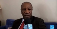 Vidéo: Le président guinéen Alpha Condé « Je ne comprends pas pourquoi le Sénégal a fermé sa frontière !!  »