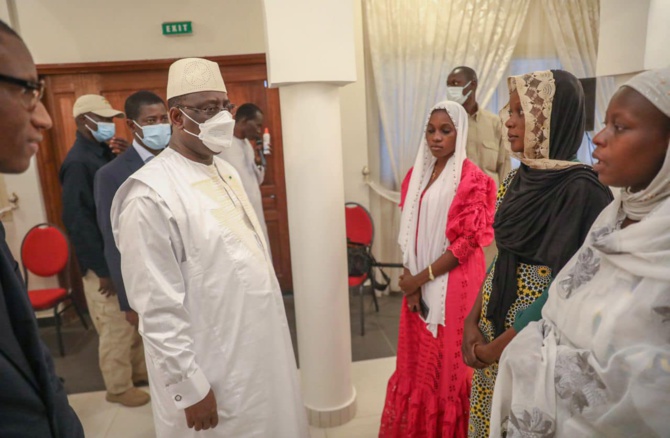Macky Sall sur les 11 bébés morts: Macky Sall sur les 11 bébés morts: