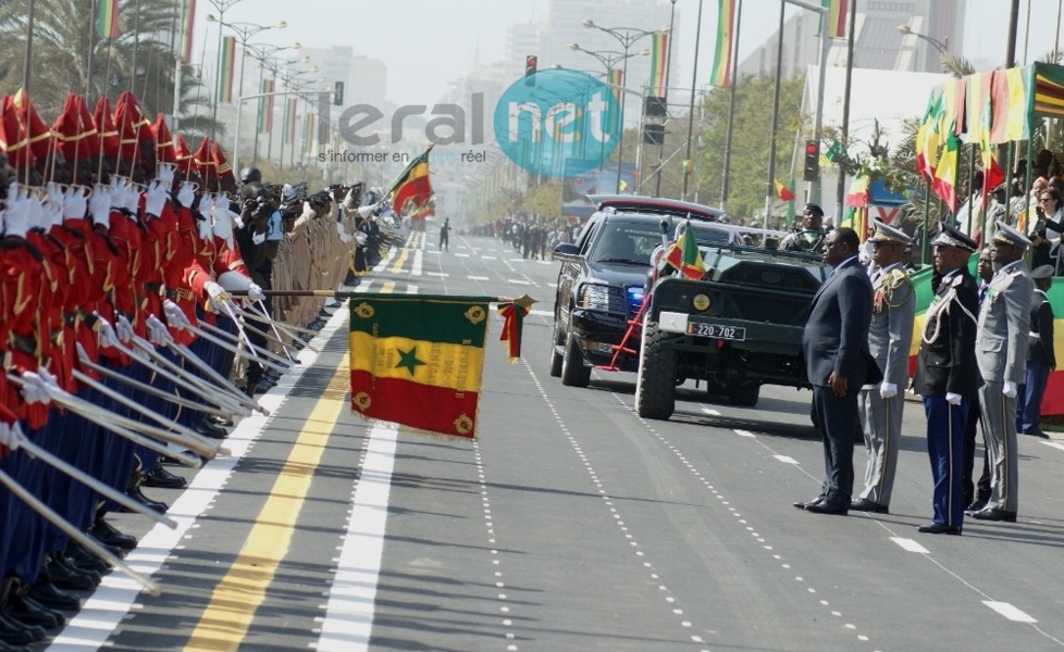 Les plus belles images du défilé du 04 avril à la Place de l'Obélisque