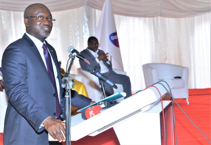 Photos / RSE : Papa Mademba Bitèye, DG de la Sénélec, offre des subventions aux enfants des collègues disparus et des cartes d'assurance aux retraités