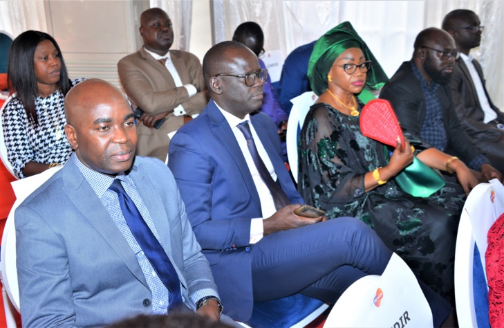 Photos / RSE : Papa Mademba Bitèye, DG de la Sénélec, offre des subventions aux enfants des collègues disparus et des cartes d'assurance aux retraités