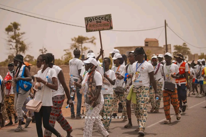 Popenguine 2022 : En images, les marcheurs dans tous leurs états ! Admirez la star de la journée